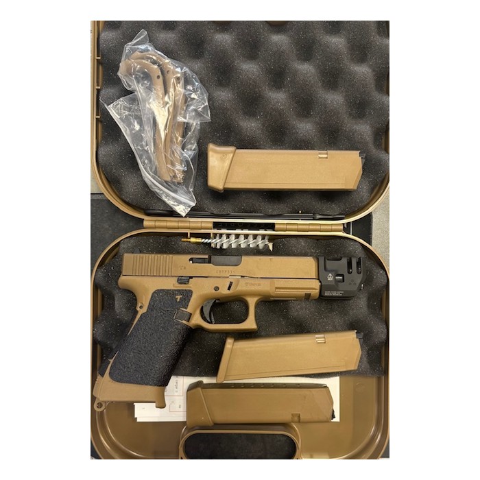 PISTOLET GLOCK 19X FILETÉ + COMPENSATEUR STRIKE