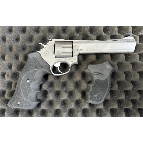 REVOLVER TAURUS 627 TRACKER 357 MAG