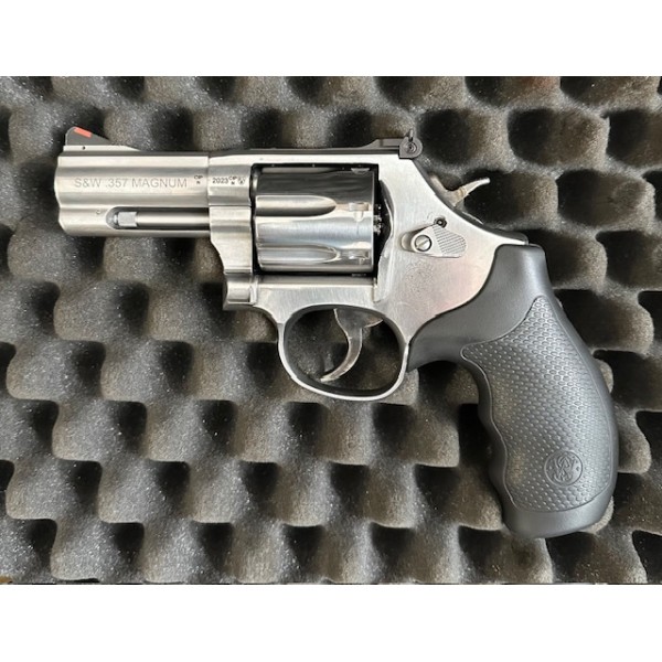 REVOLVER S&W 686 PLUS CAL 357MAG
