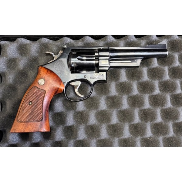 REVOLVER S&W 22-2 CALIBRE 357