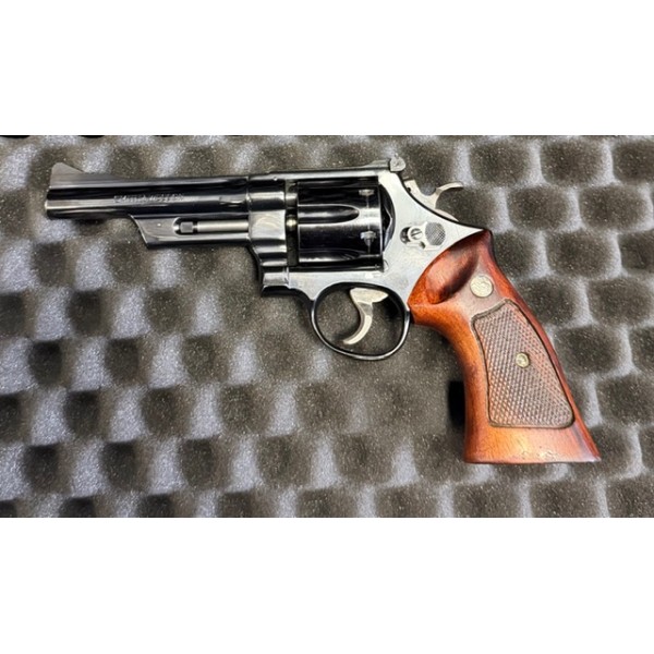 REVOLVER S&W 22-2 CALIBRE 357