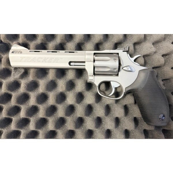 REVOLVER TAURUS 627 TRACKER 357MAG